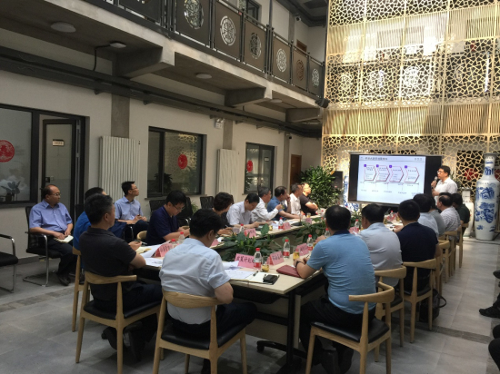 北京市副市長隋振江到基礎(chǔ)公司菜西試點項目調(diào)研申請式退租工作
