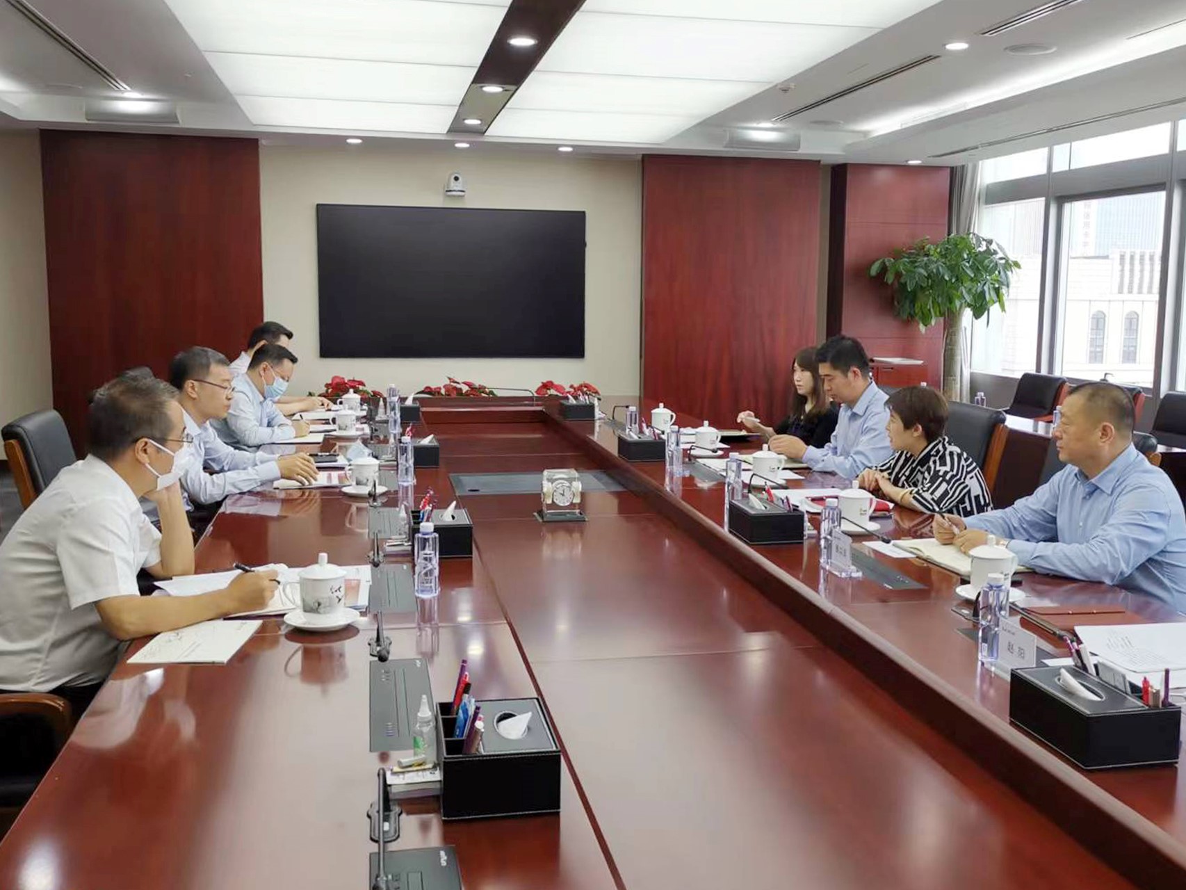 金融街集團所屬長城人壽推動西城區(qū)金融機構特殊貢獻獎勵方案落地
