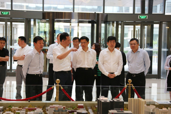 市國資委主任張貴林一行到金融街調(diào)研